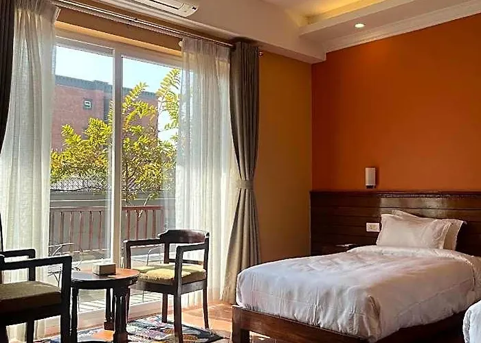 Hotel Dolmaling - For Cause